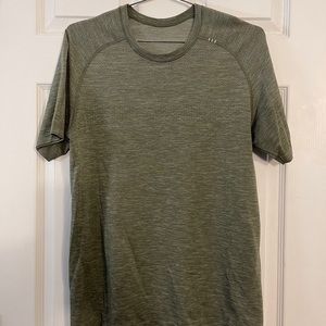 small green lululemon metal vent SS